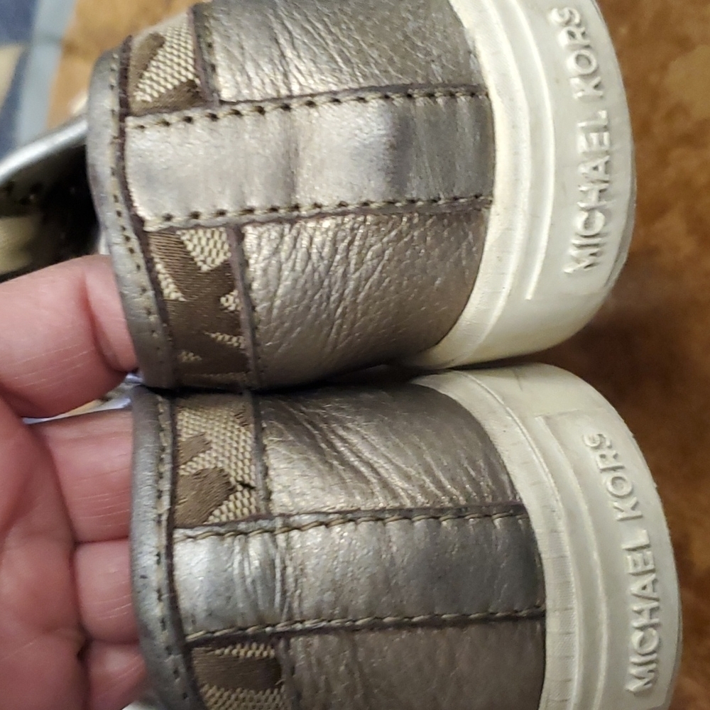 Michael Kors Leather Upper Sneakers SZ 8M - Picture 3 of 8